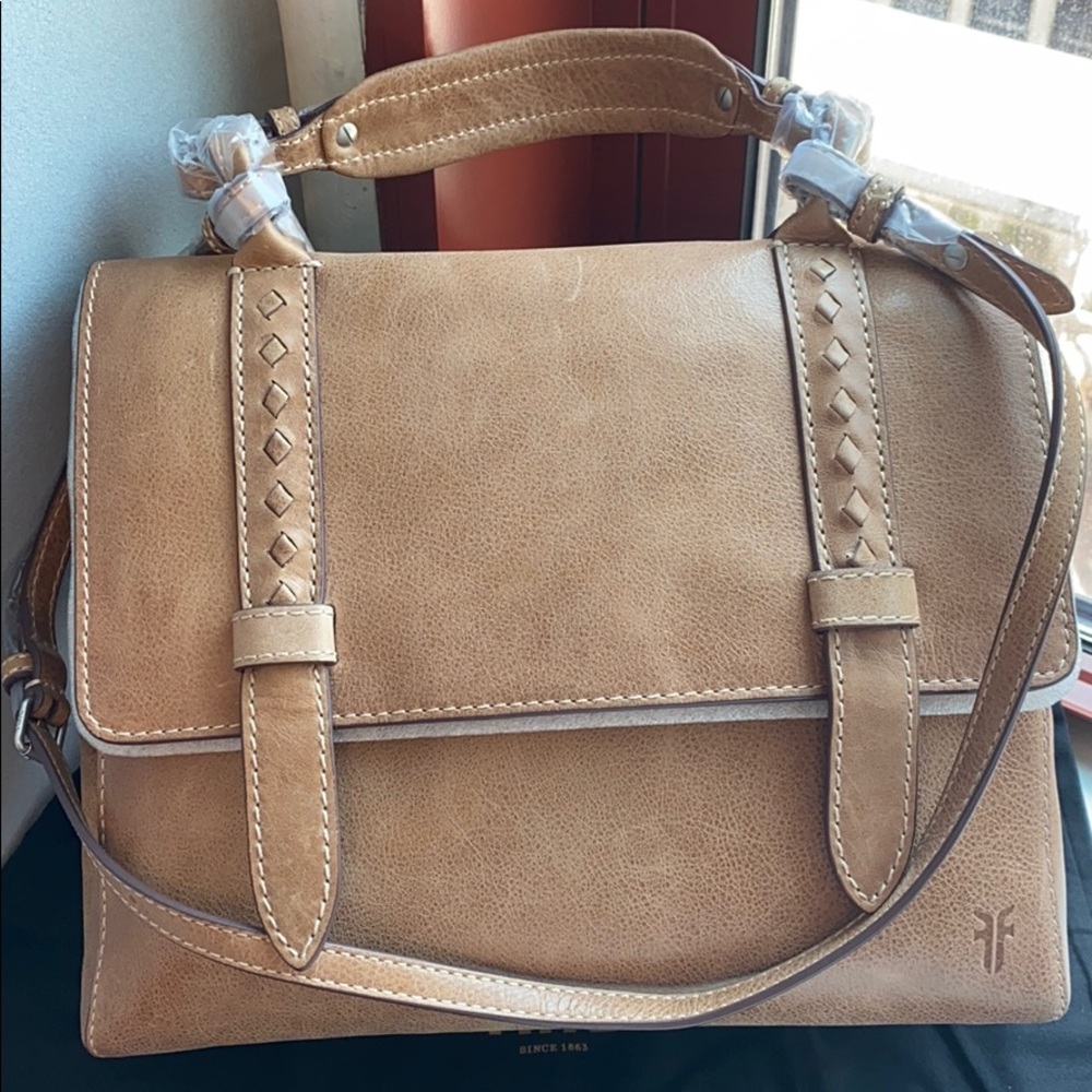 FRYE REED FLAP SATCHEL TAN NWT